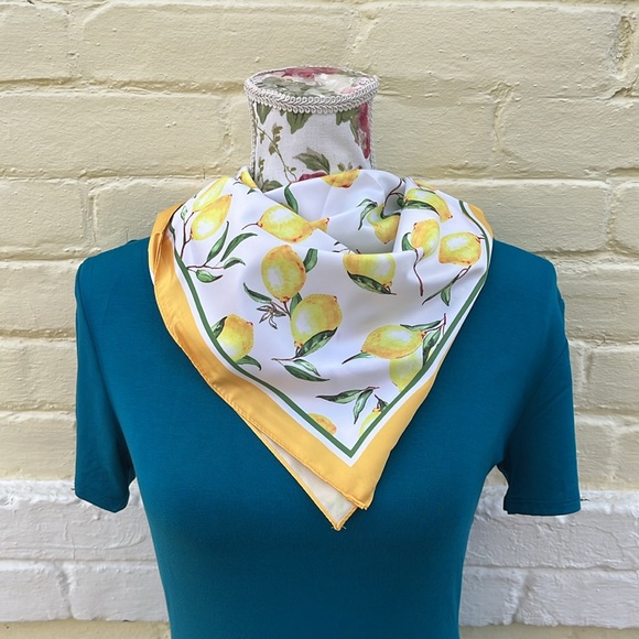 Vintage Style Lemons Silky Feel Bandana Scarf - Picture 4 of 8